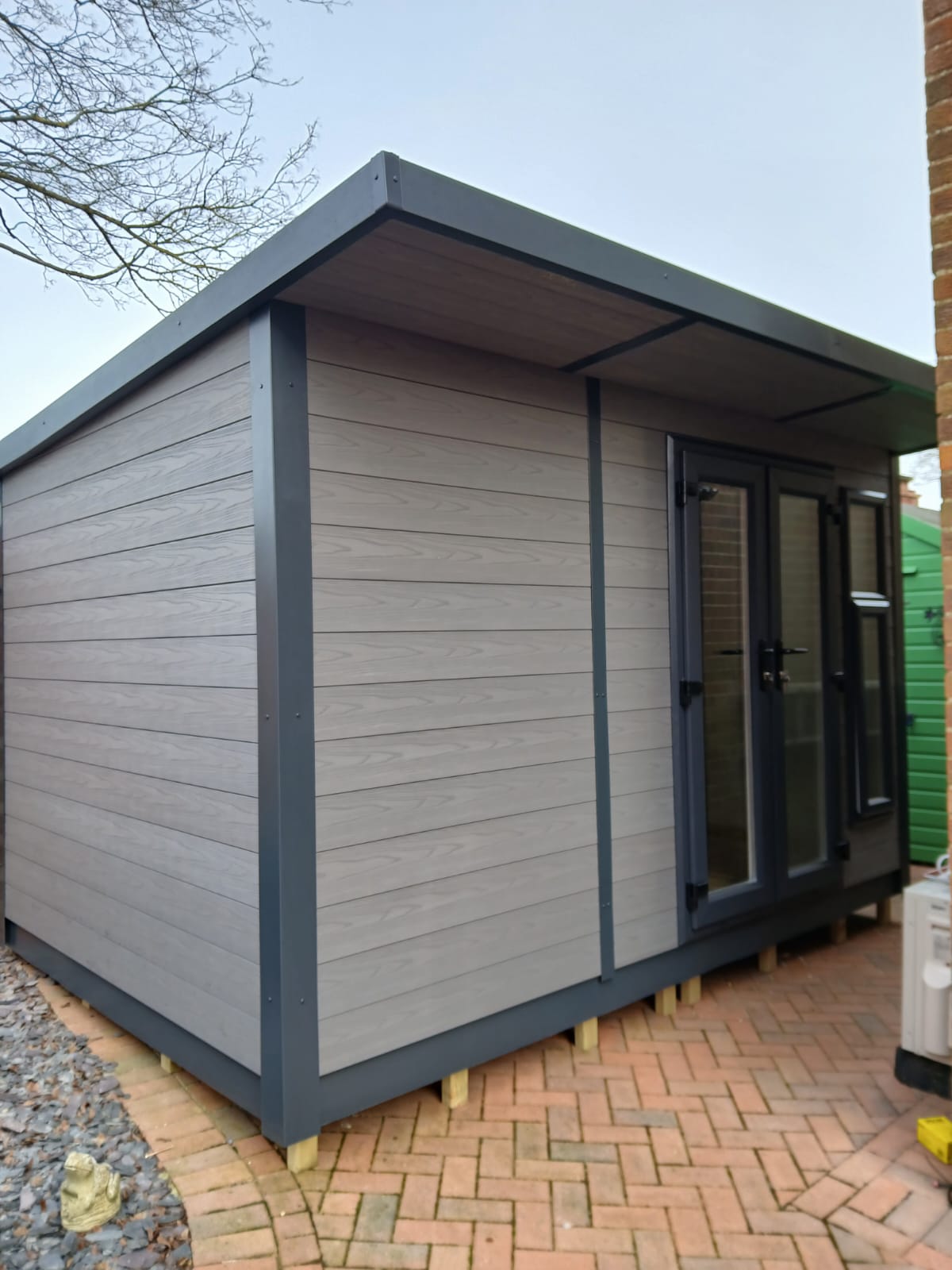 Endura Kendal Composite Cottage