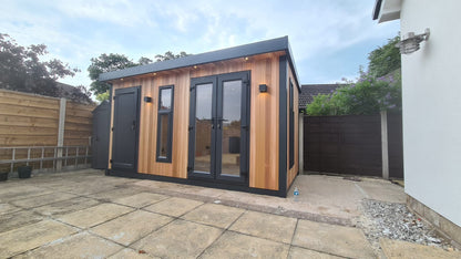 Uberhaus Combi - Pent Style Roof
