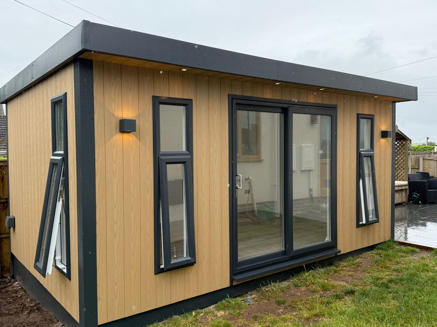 Uber Endura - Composite Garden Room - Lifetime Guarantee!