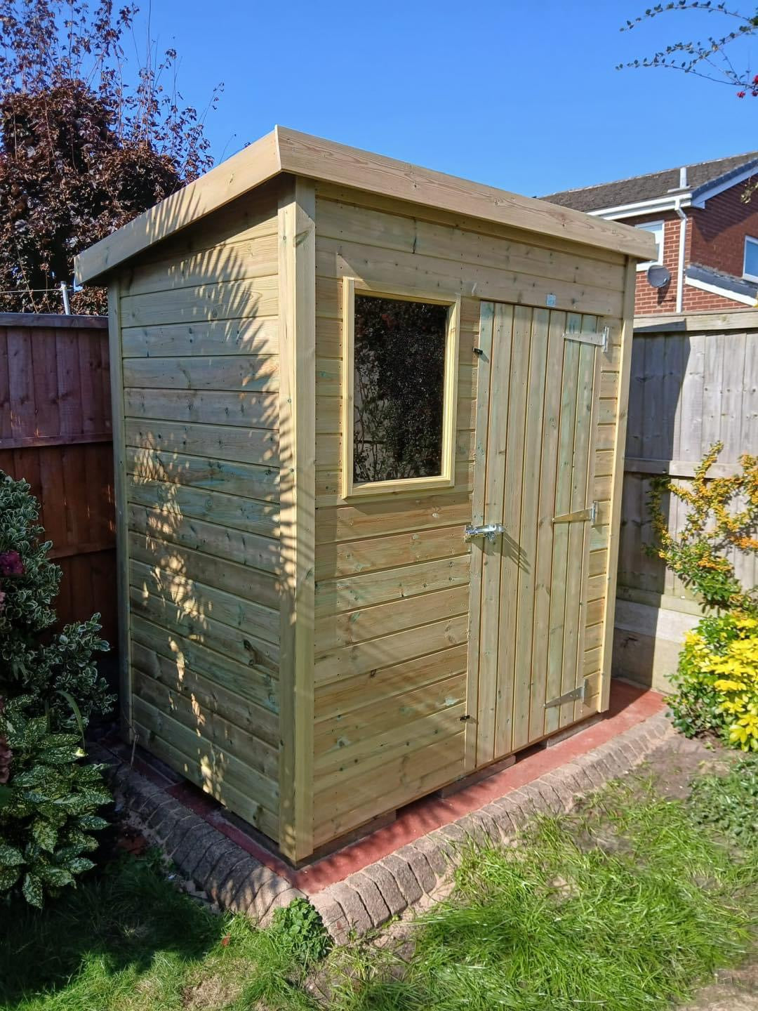 2x2 Pent Shed - 16mm Tantalised Loglap Cladding