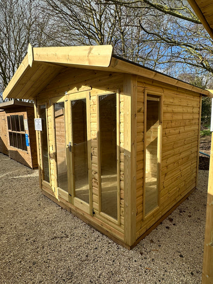 Contemporary Royal Apex Summer House - 16mm Loglap Cladding