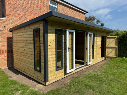 Monarch Combi Garden Room - 16mm Loglap Cladding