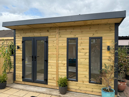 Monarch Garden Room - 16mm Loglap Cladding