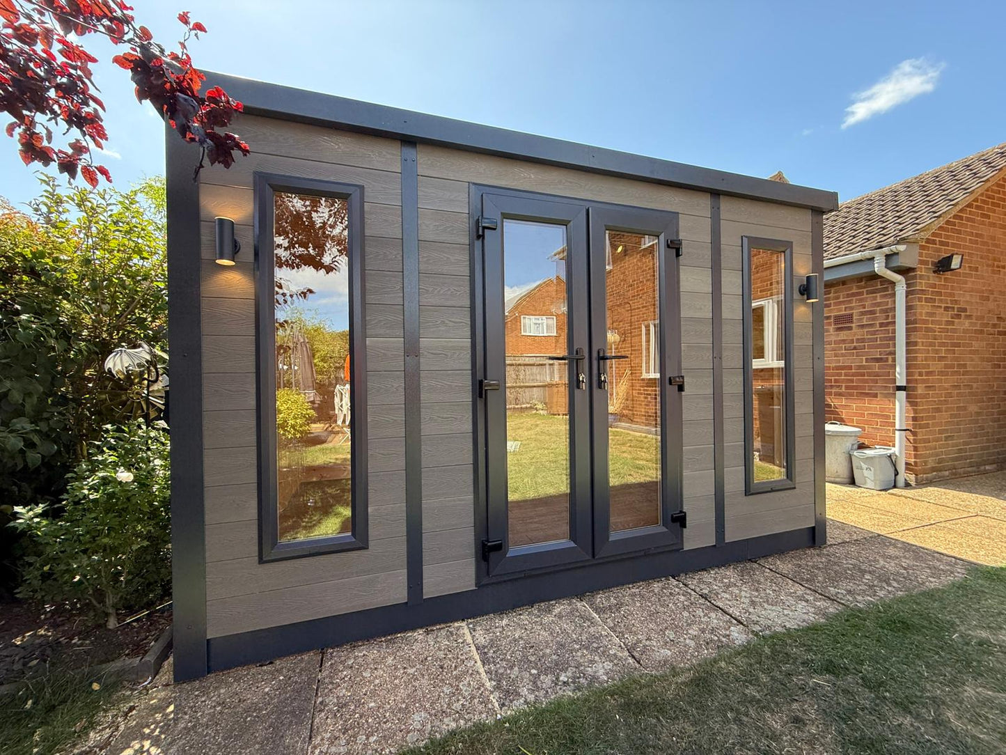 Endura Hawkshead Composite Cottage