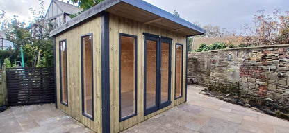 Vertically Cladded - Contemporary Royal Pent  - 12mm Vertical Cladding