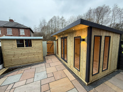 Vertically Cladded - Contemporary Royal Pent  - 12mm Vertical Cladding