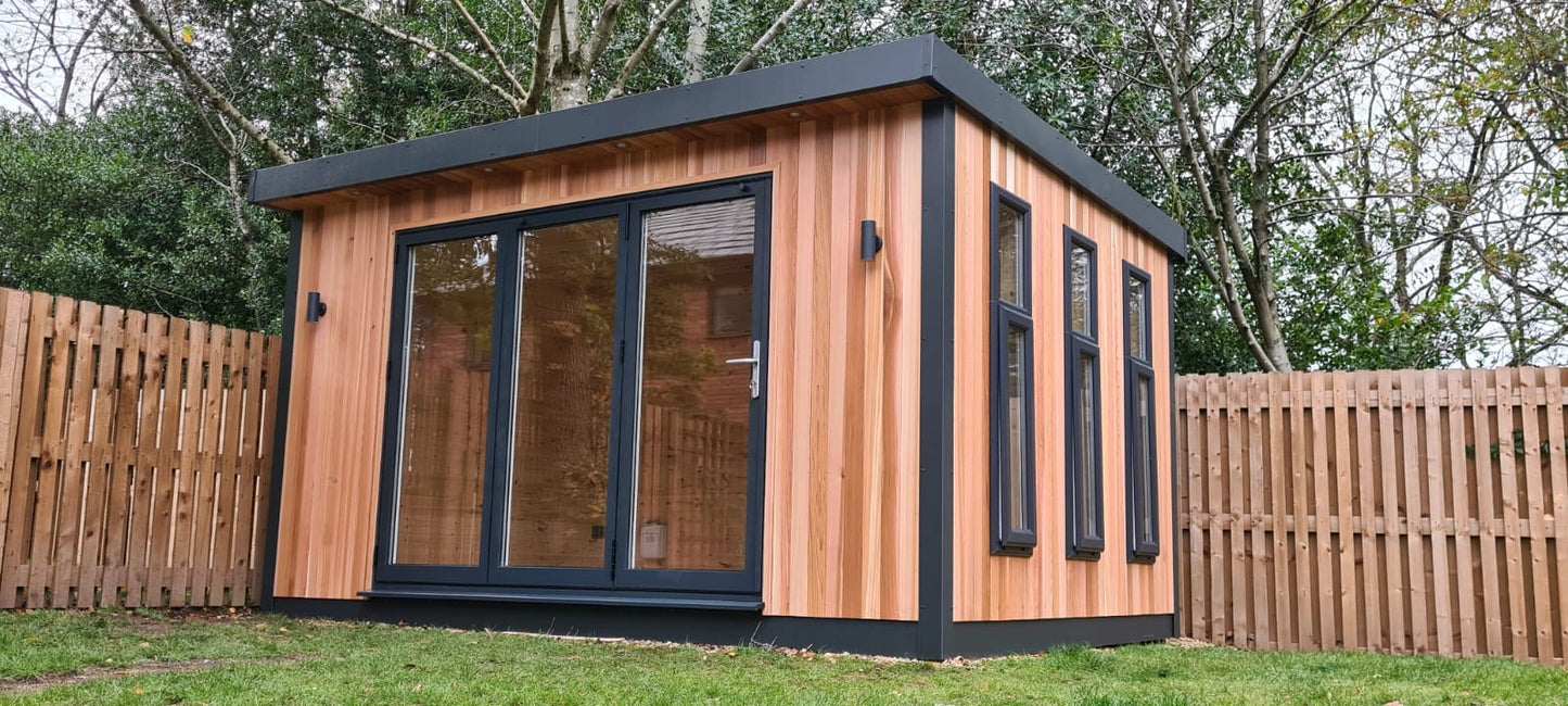 Uberhaus - Pent Style Roof