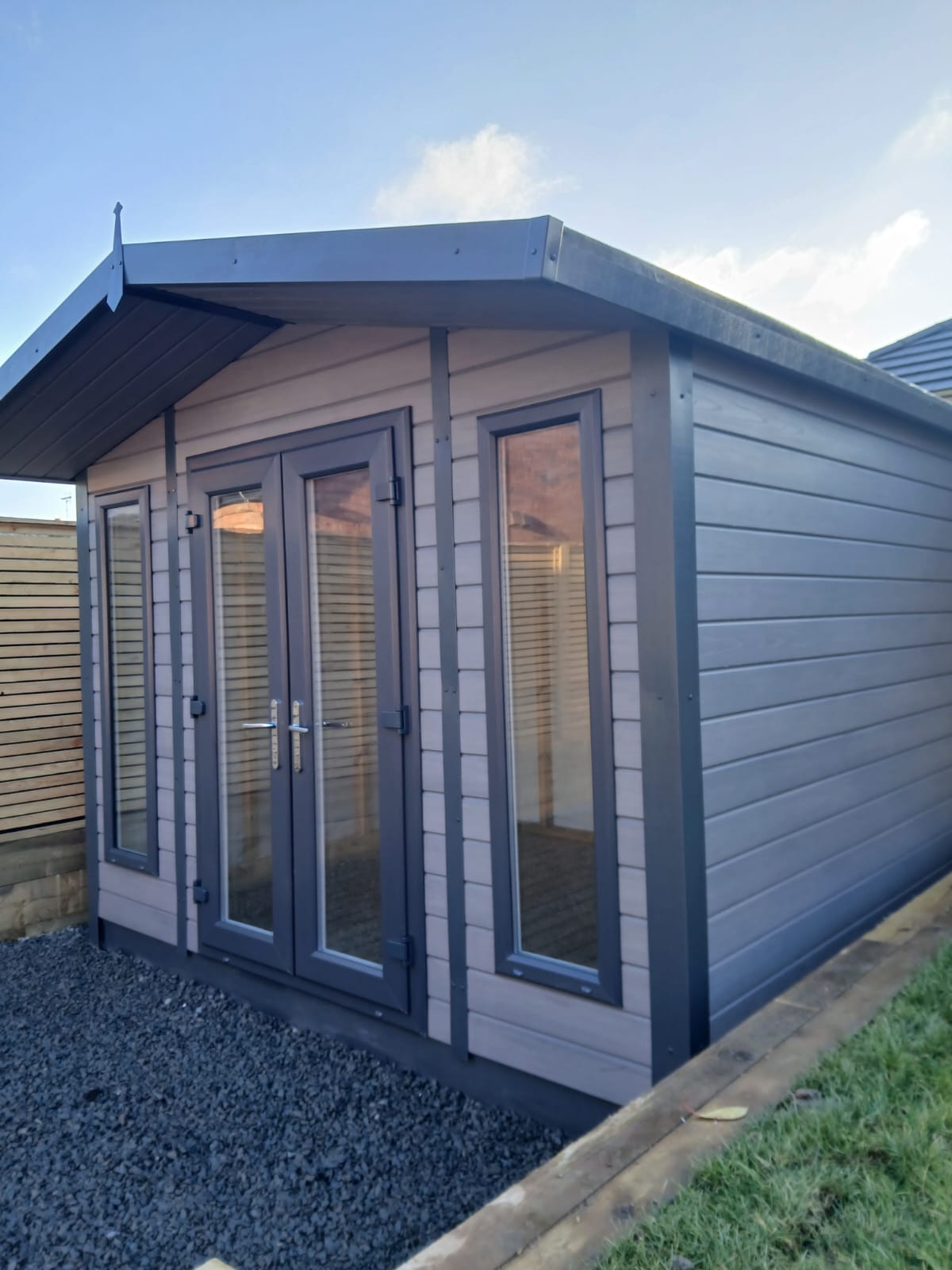 Endura Thirlmere Composite Cottage