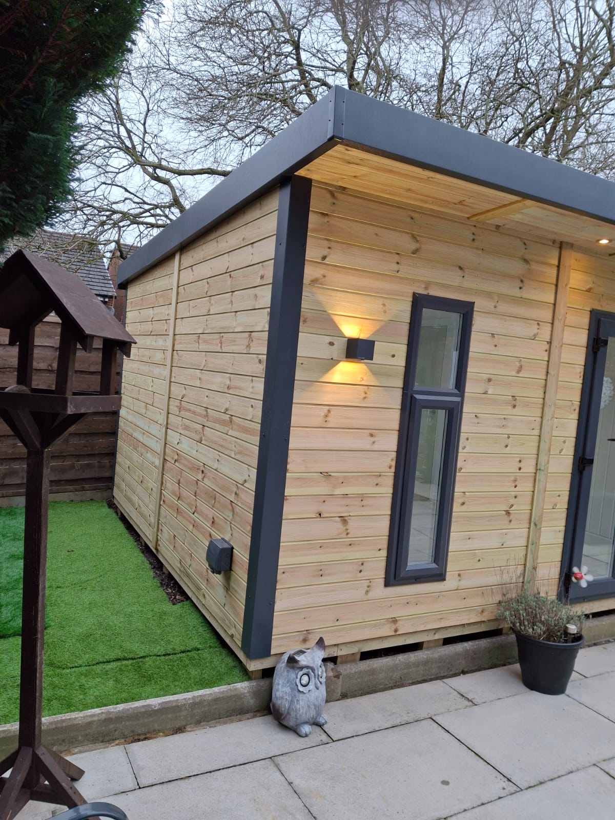 Monarch Garden Room - 16mm Loglap Cladding