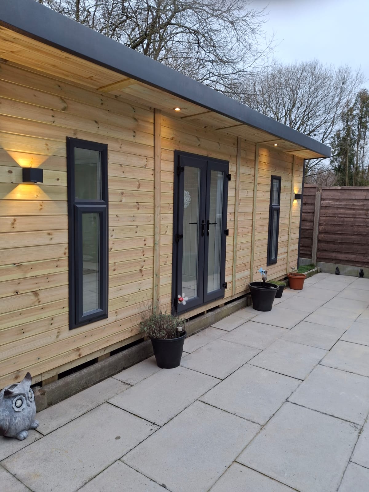Monarch Garden Room - 16mm Loglap Cladding