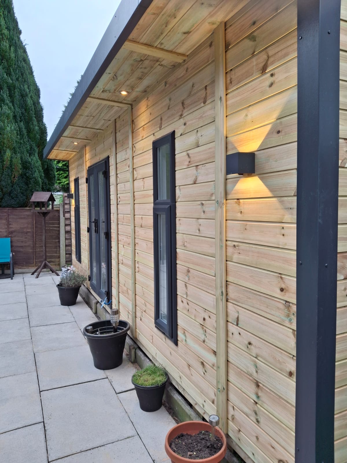 Monarch Garden Room - 16mm Loglap Cladding