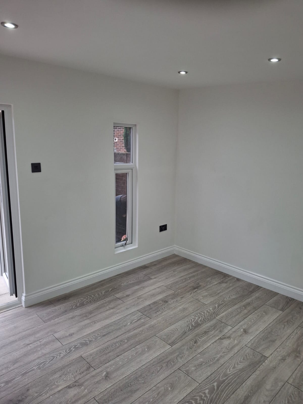 Monarch Garden Room - 16mm Loglap Cladding