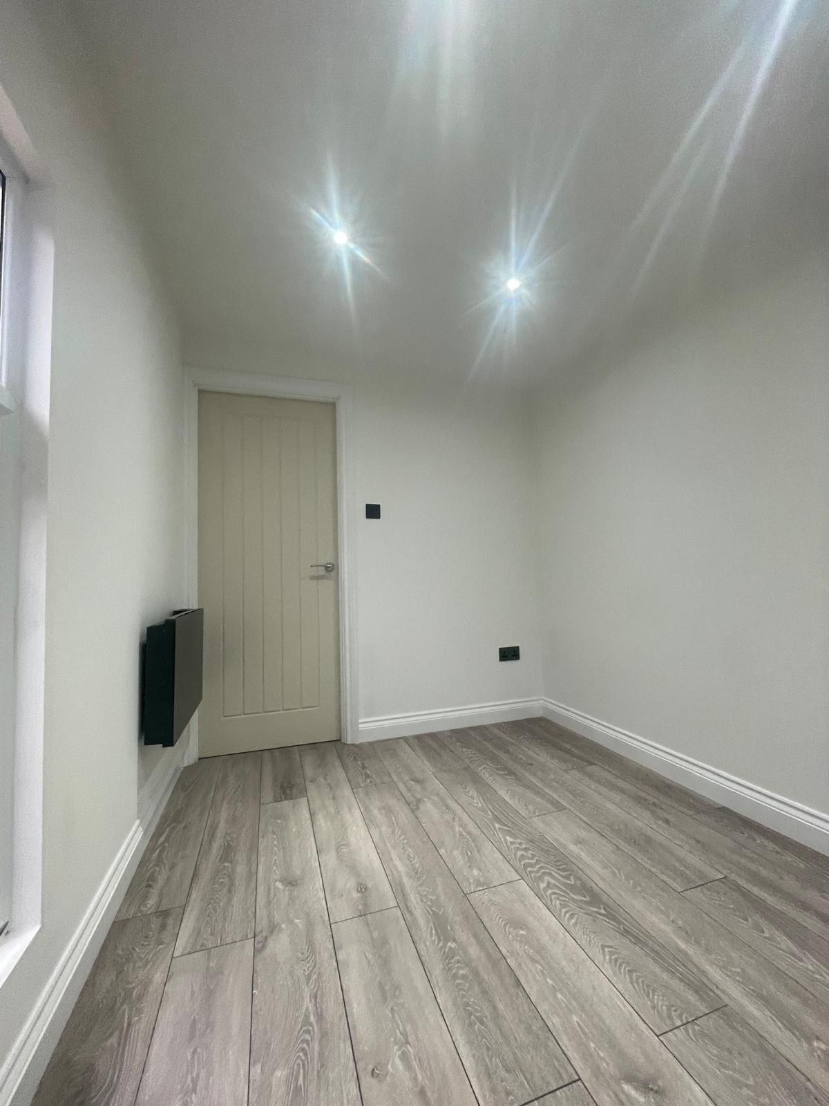 Monarch Garden Room - 16mm Loglap Cladding