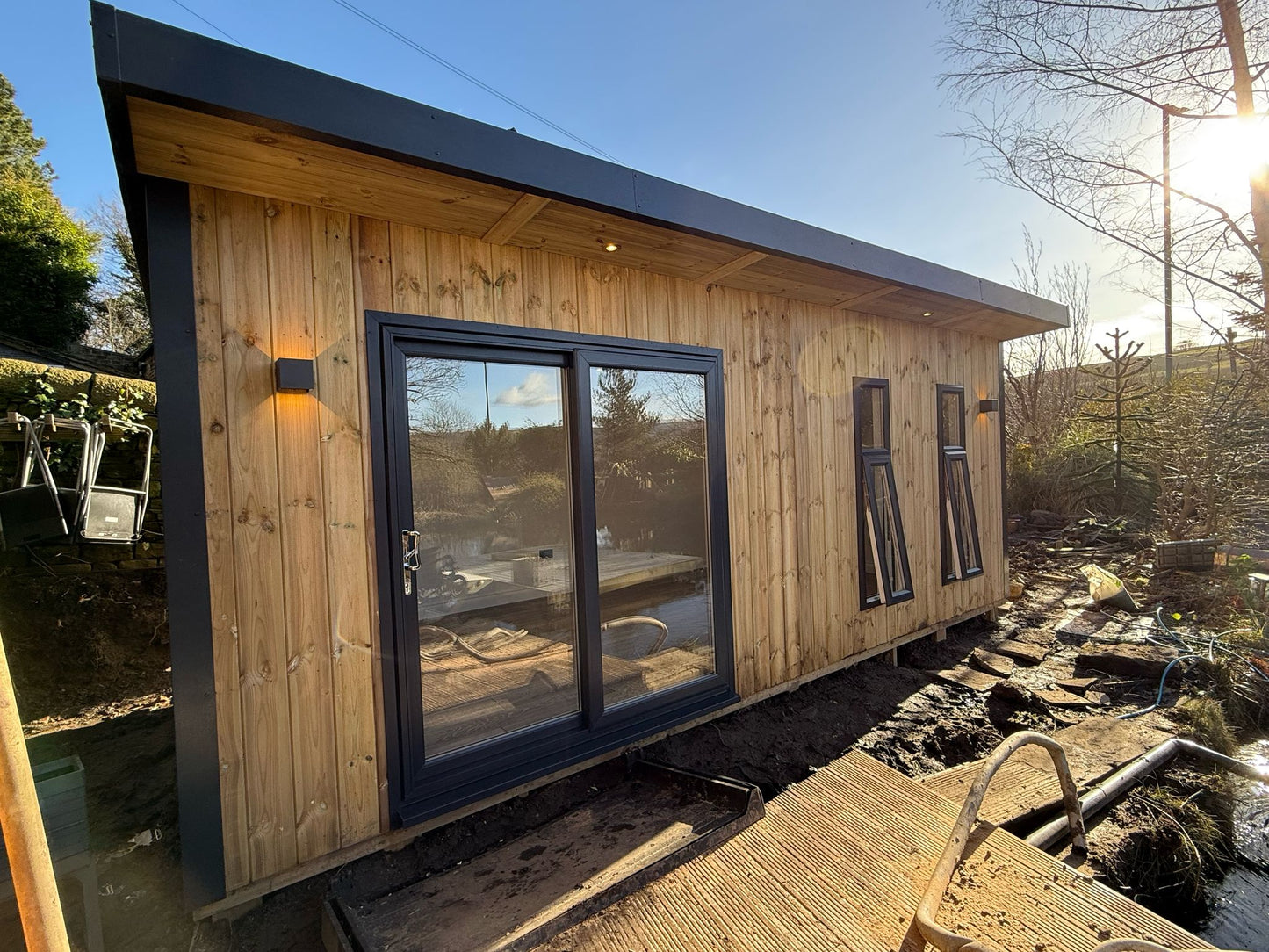 Moderna Vertical Clad Garden Room - 20mm TGV Cladding