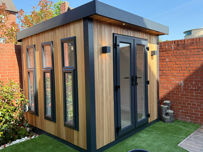 Uberhaus - Pent Style Roof