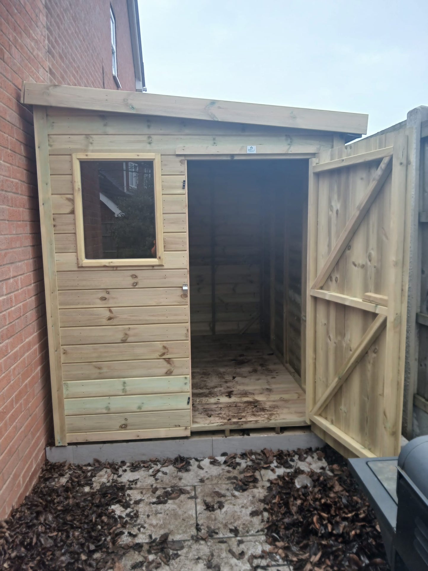 2x2 Pent Shed - 16mm Tantalised Loglap Cladding